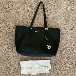 Michael Kors Purse tote black
